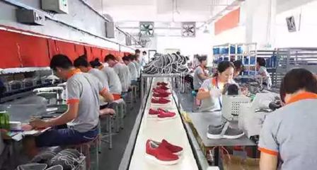 這家鞋廠,一天生產(chǎn)2萬雙鞋?